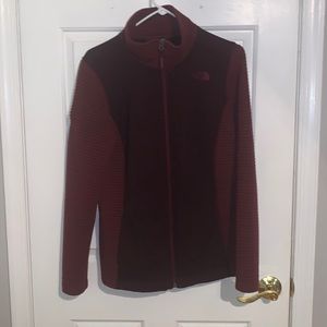 Women’s fleece north face jacket